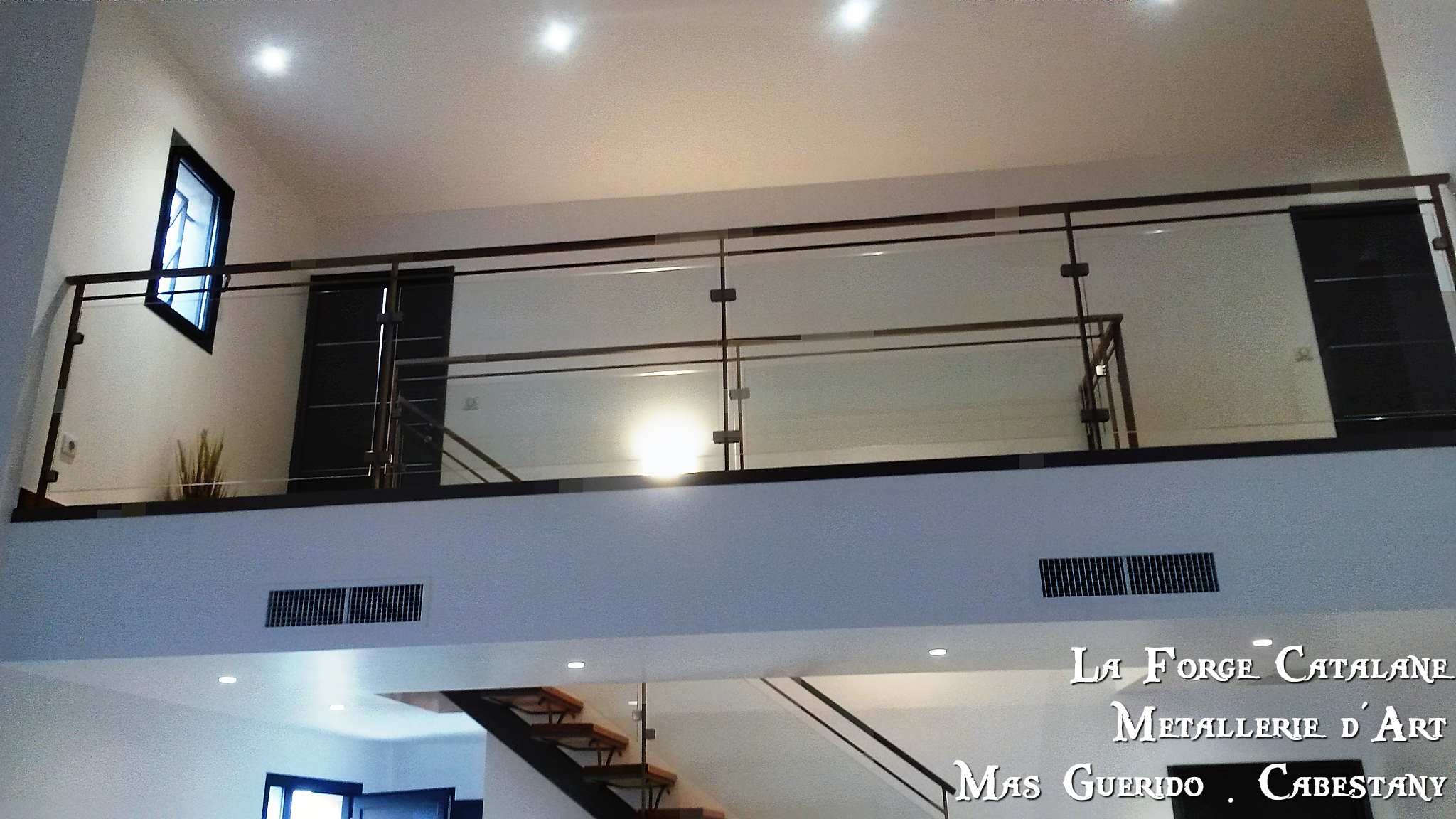 Rampant garde corps vitre pince inox forge catalane 3.jpg